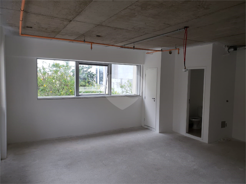 Sala Comercial em Santana no Edifício Brasília Corporate