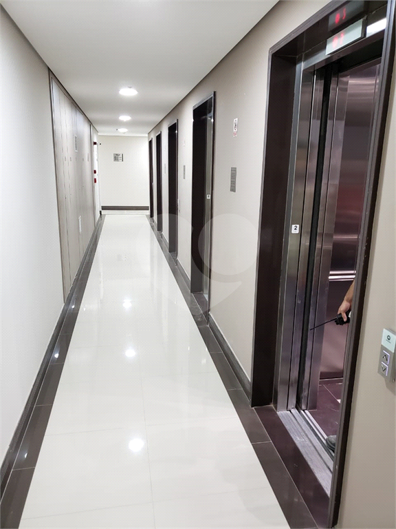 Sala Comercial em Santana no Edifício Brasília Corporate