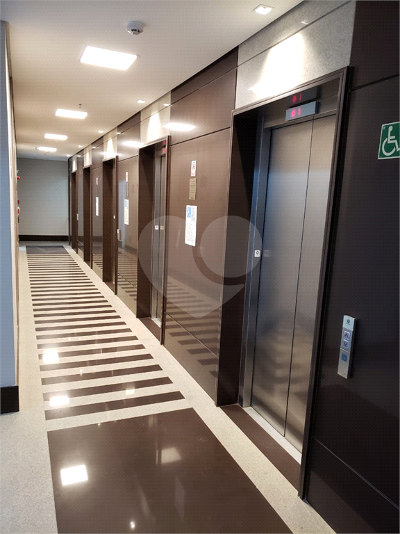 Sala Comercial em Santana no Edifício Brasília Corporate