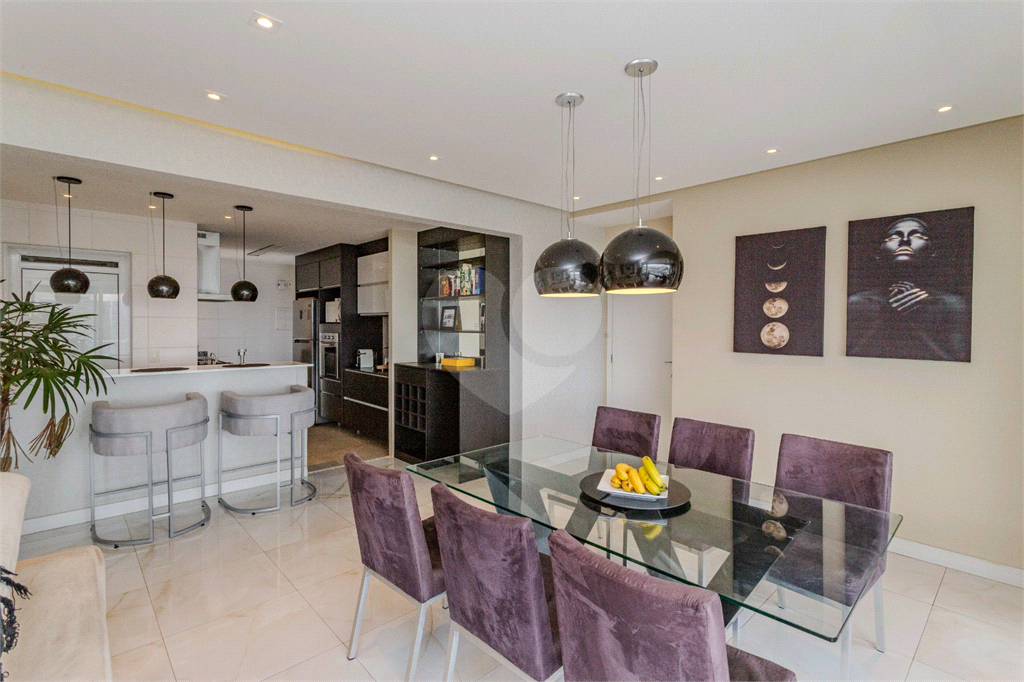 Apartamento com 3 suítes na Lapa 