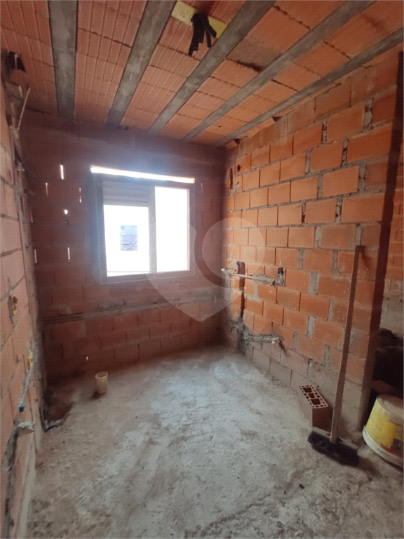 Terreno de 275m² a venda em Santana