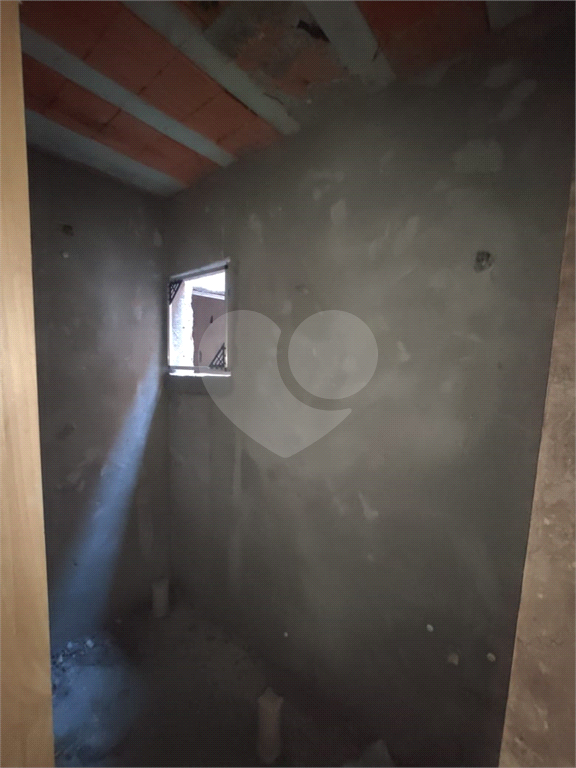 Terreno de 275m² a venda em Santana