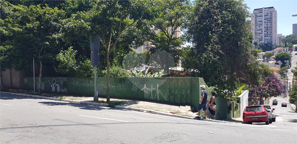 Terreno de 275m² a venda em Santana