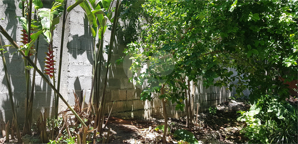 Terreno de 275m² a venda em Santana