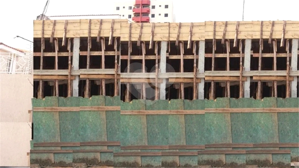 Terreno de 275m² a venda em Santana