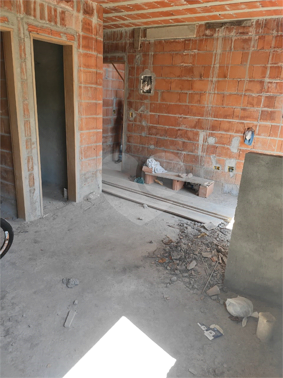 Terreno de 275m² a venda em Santana