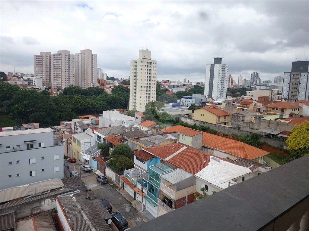 Apartamento na Vila Mazzei, com 2 dormitórios, sala com 2 ambientes, banheiro com gabinete e box, va