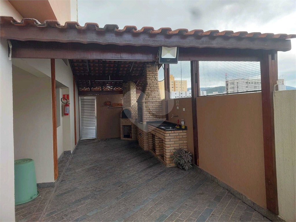 Apartamento na Vila Mazzei, com 2 dormitórios, sala com 2 ambientes, banheiro com gabinete e box, va