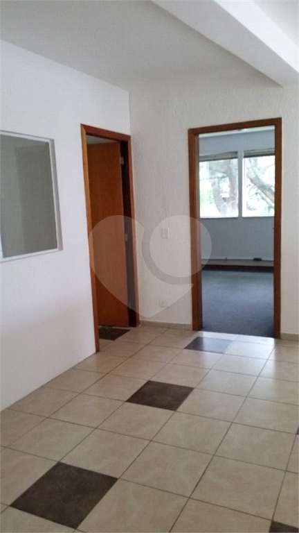 Prédio Comercial/ Santana , na Dr. Zuquim / 800 m2 / Testada com 18,50 metros. Térreo e 3 pavimentos