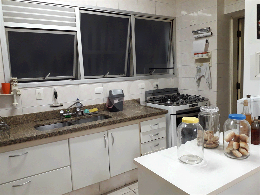 Apartamento de 4 quartos (3 suítes) à venda em Higienópolis 