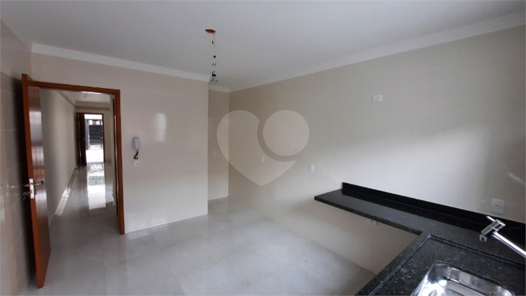 Sobrado novo no Tucuruvi com 3 suítes e 2 vagas. Pronto para morar
