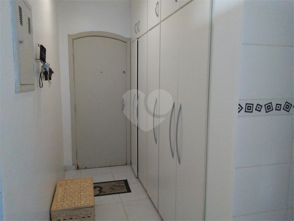 Apartamento  no Bairro da Água Fria. 