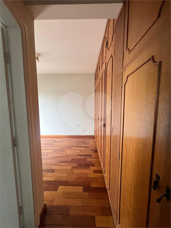 Apartamento  no Bairro da Água Fria. 