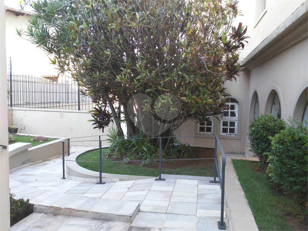 Apartamento  no Bairro da Água Fria. 