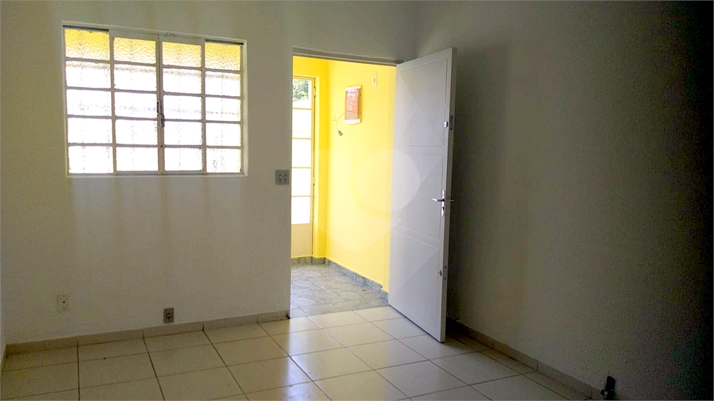 Casa à venda com 5 quartos, 294m² - Foto 2