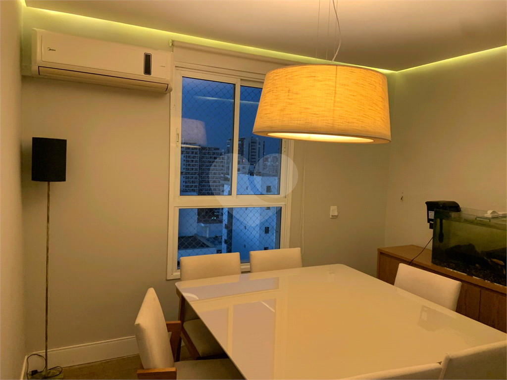 Duplex para à venda com 2 quartos 1 sala e 2 vagas de garagem 