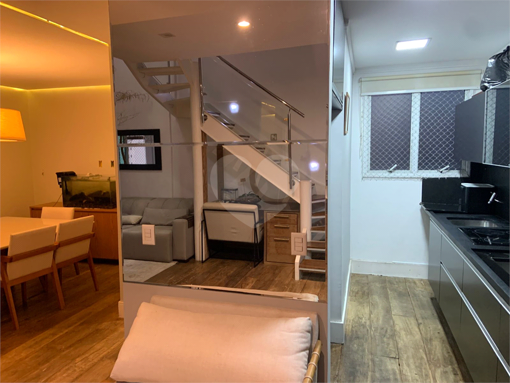 Duplex para à venda com 2 quartos 1 sala e 2 vagas de garagem 