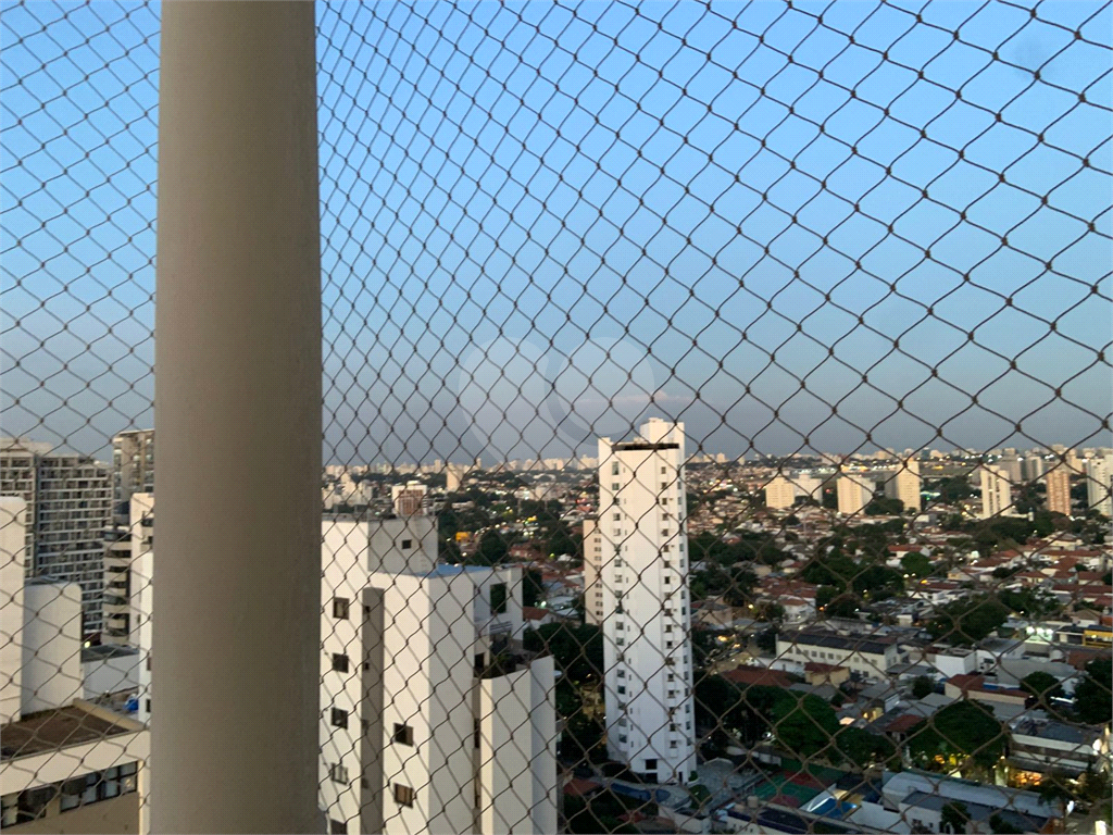 Duplex para à venda com 2 quartos 1 sala e 2 vagas de garagem 