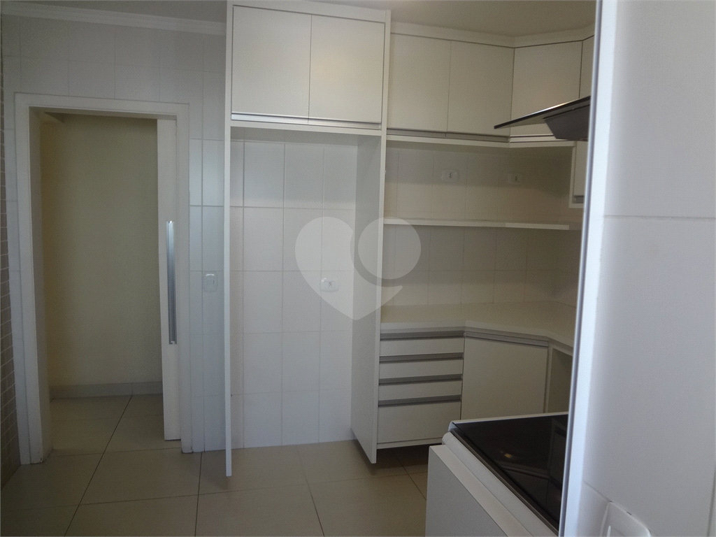 APARTAMENTO NO ALTO DE SANTANA 