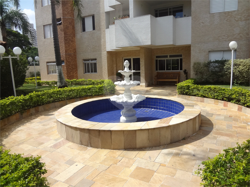APARTAMENTO NO ALTO DE SANTANA 
