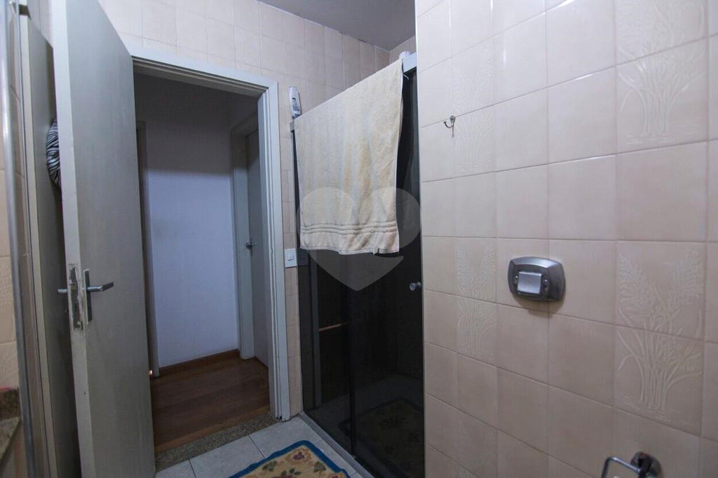 Apartamento à venda com 3 quartos, 262m² - Foto 5