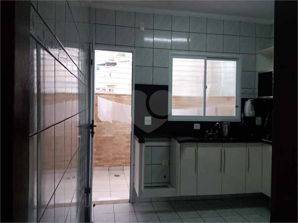 Casa de Condomínio à venda com 3 quartos, 120m² - Foto 2