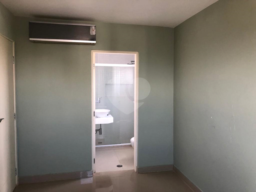 COBERTURA em CASA VERDE