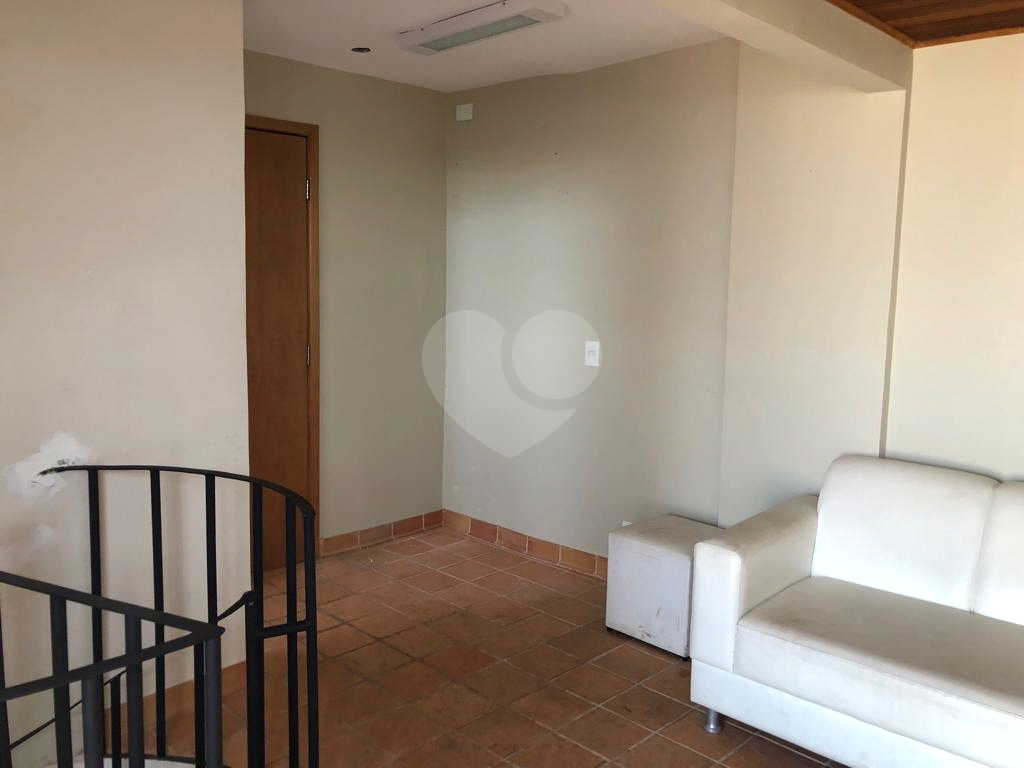 COBERTURA em CASA VERDE
