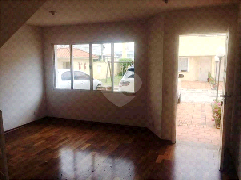 Casa de Condomínio à venda com 3 quartos, 96m² - Foto 2