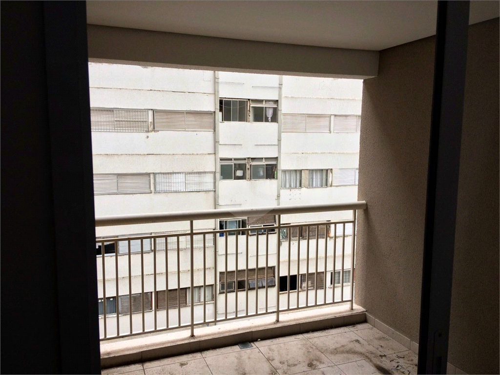 Bela Vista - Apartamento na Rua Paim - totalmente reformado"