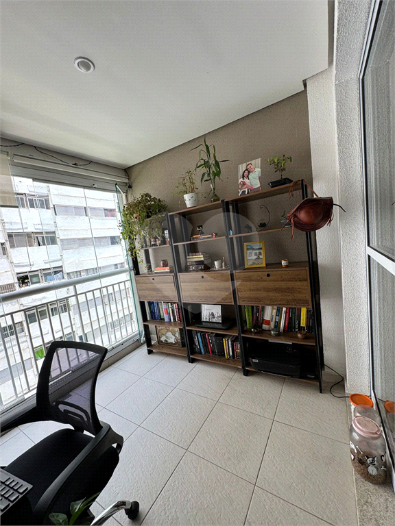 Bela Vista - Apartamento na Rua Paim - totalmente reformado"