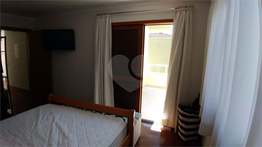 Casa no Tucuruvi com 4 quartos, 6 vagas e uma linda piscina 