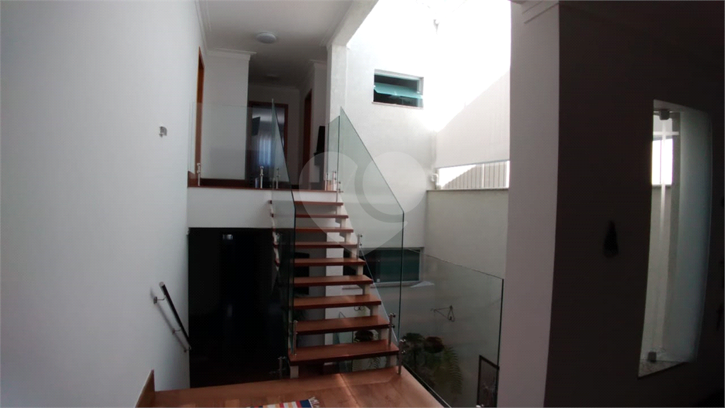 Casa no Tucuruvi com 4 quartos, 6 vagas e uma linda piscina 