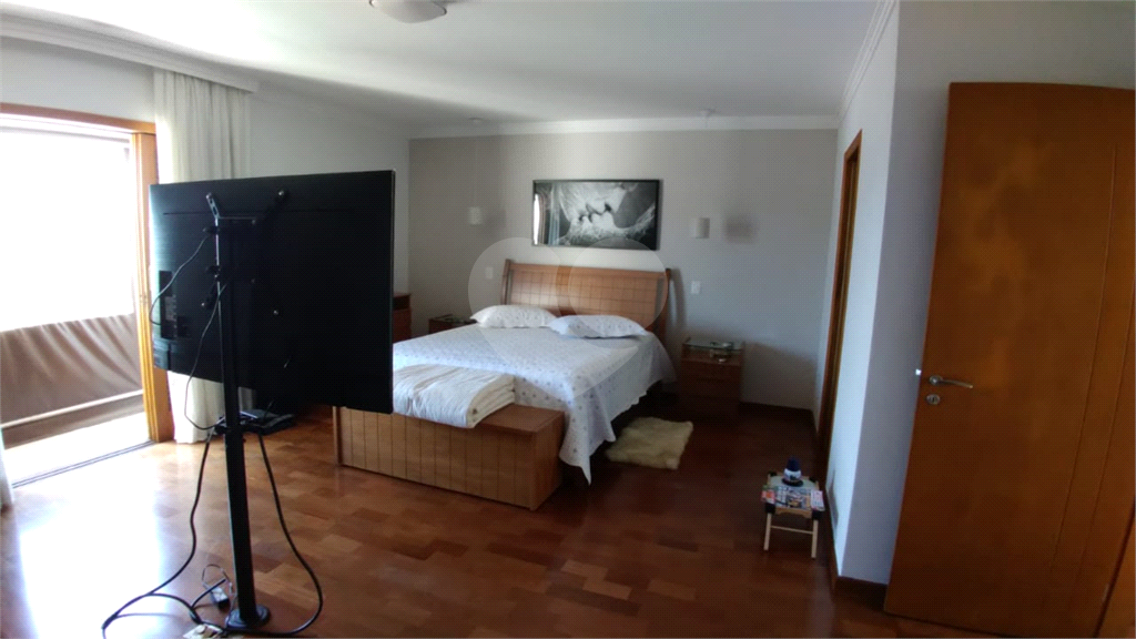 Casa no Tucuruvi com 4 quartos, 6 vagas e uma linda piscina 