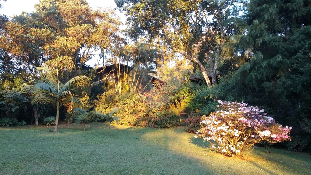 CASA DE CAMPO NA  SERRA DA CANTAREIRA