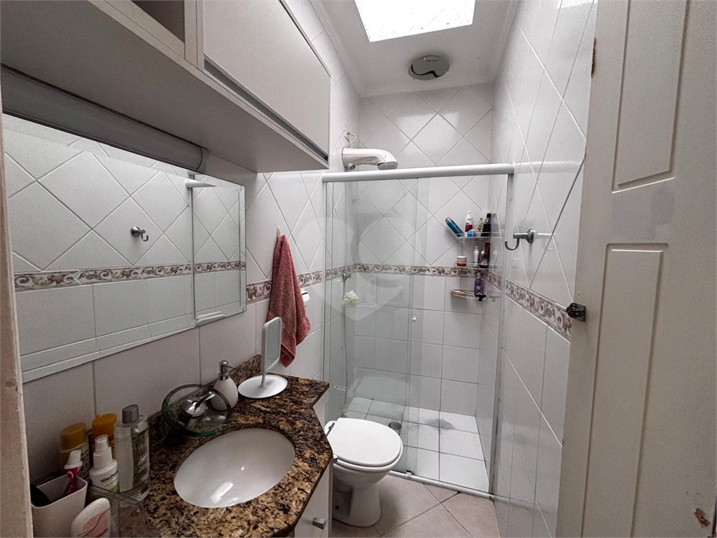 Ótimo sobrado no Mandaqui com 03 dormitórios, com 02 suites e churrasqueira.