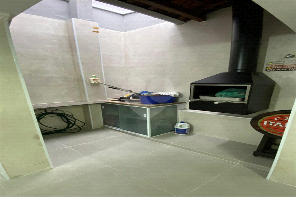 Sobrado residencial no Parque Casa de Pedra, totalmente reformado, com 3 dormitórios,