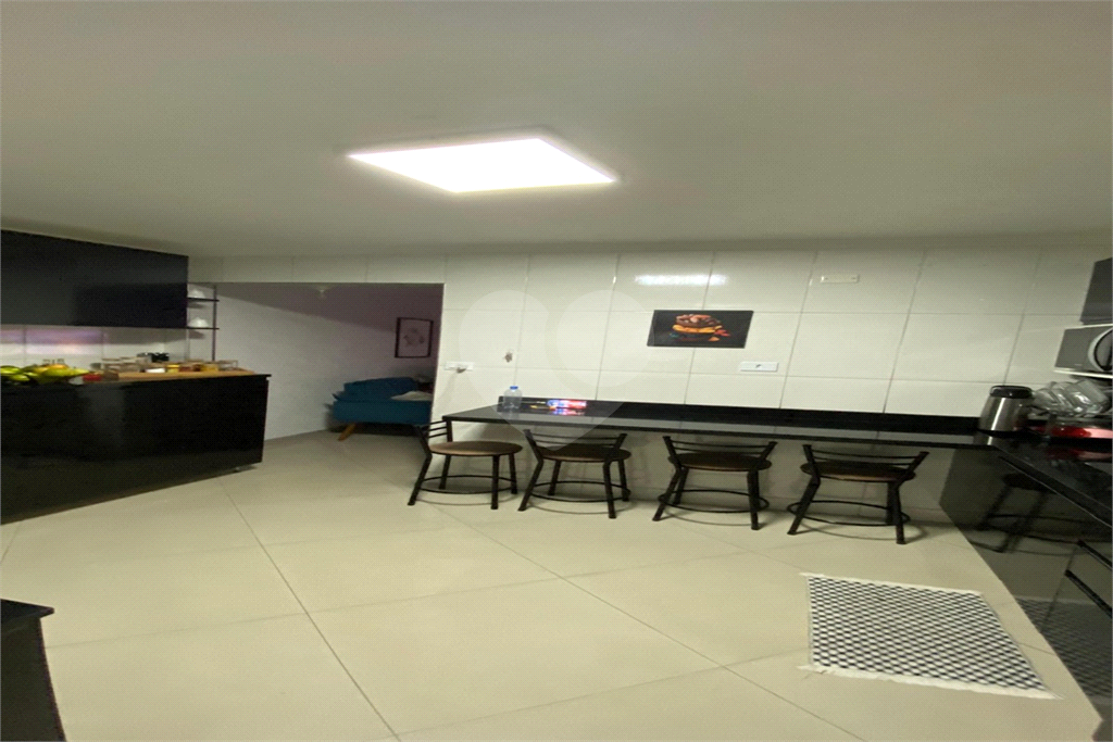 Sobrado residencial no Parque Casa de Pedra, totalmente reformado, com 3 dormitórios,