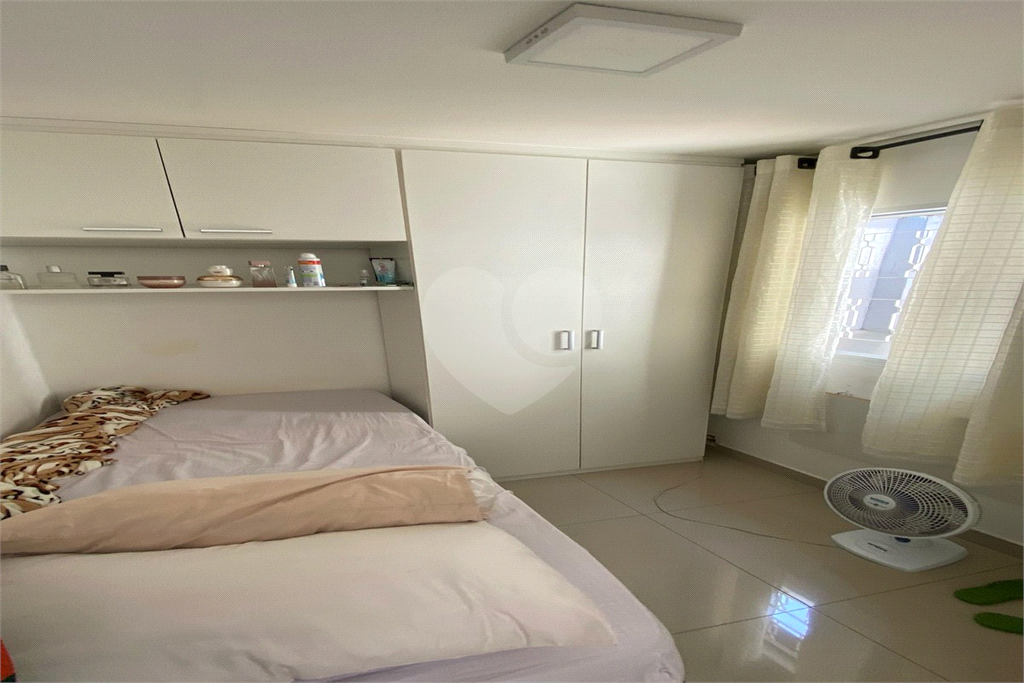 Sobrado residencial no Parque Casa de Pedra, totalmente reformado, com 3 dormitórios,