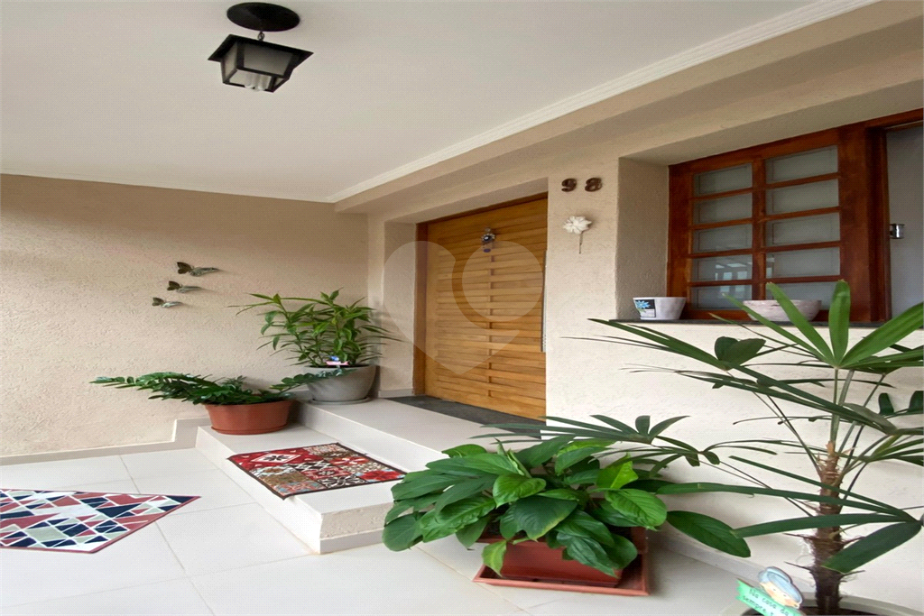 Sobrado residencial no Parque Casa de Pedra, totalmente reformado, com 3 dormitórios,