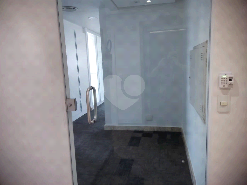 Sala Comercial á venda em Santana