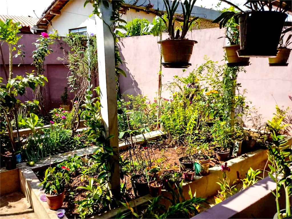 Casa á venda em Manduri SP Centro