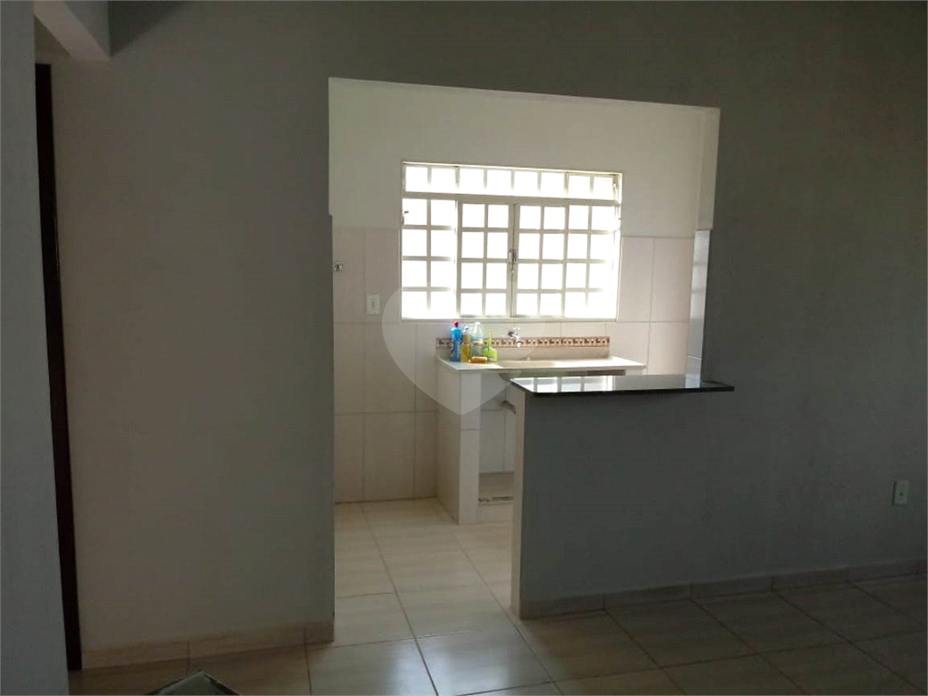 Casa com terreno á venda em Manduri SP