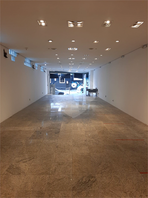 Prédio Inteiro à venda e aluguel, 716m² - Foto 2