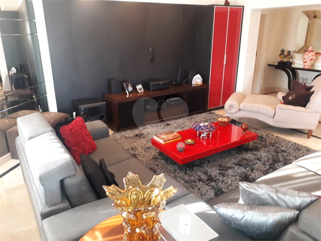 Apartamento no Alto de Santana de Altíssimo Nível  com 340 metros de área útil finamente decorado!!