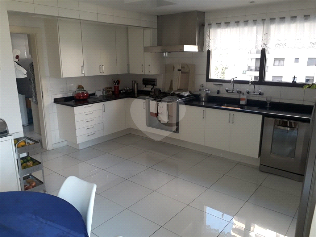 Apartamento no Alto de Santana de Altíssimo Nível  com 340 metros de área útil finamente decorado!!