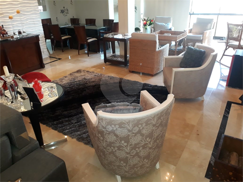 Apartamento no Alto de Santana de Altíssimo Nível  com 340 metros de área útil finamente decorado!!