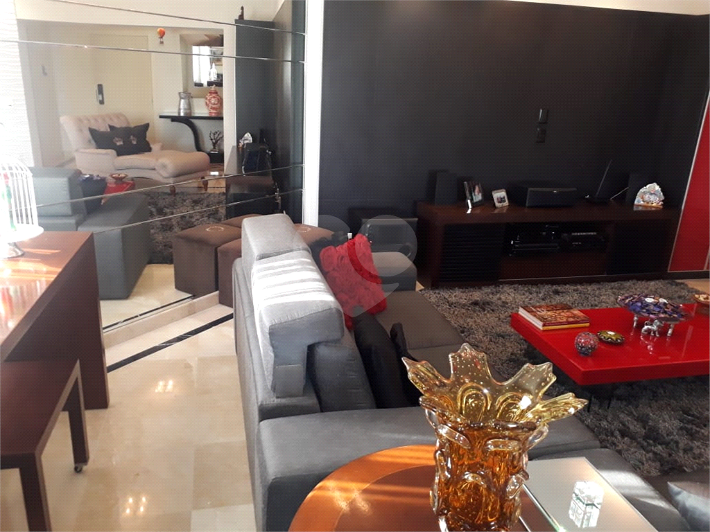 Apartamento no Alto de Santana de Altíssimo Nível  com 340 metros de área útil finamente decorado!!