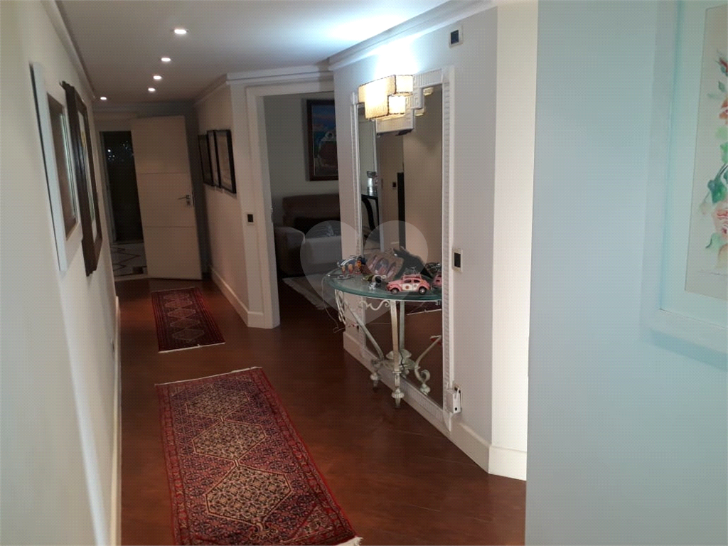 Apartamento no Alto de Santana de Altíssimo Nível  com 340 metros de área útil finamente decorado!!