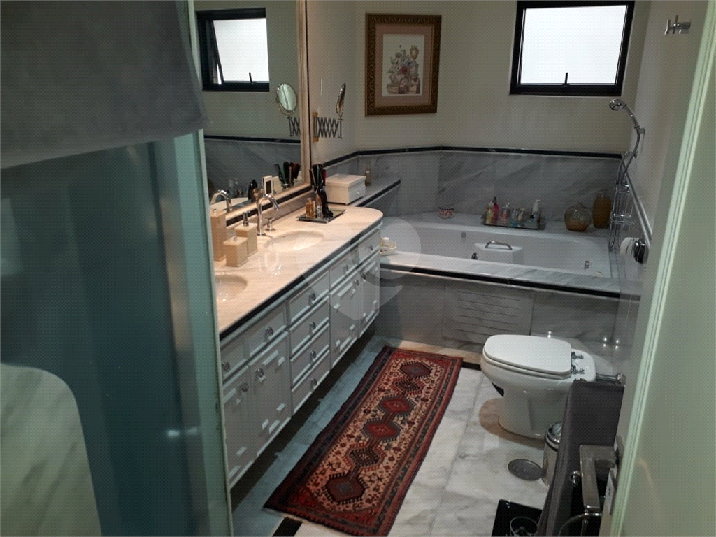Apartamento no Alto de Santana de Altíssimo Nível  com 340 metros de área útil finamente decorado!!